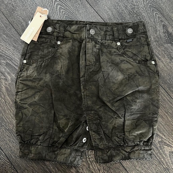 Y2K DIESEL mini cargo skirt - Picture 2 of 4